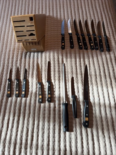 Wusthof knife set with - , block